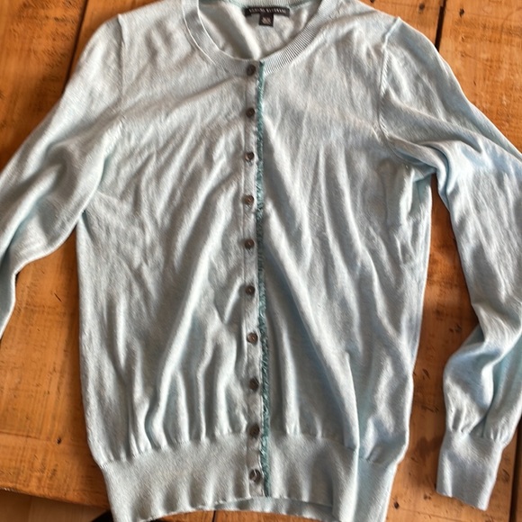 Cardigan - Picture 3 of 4